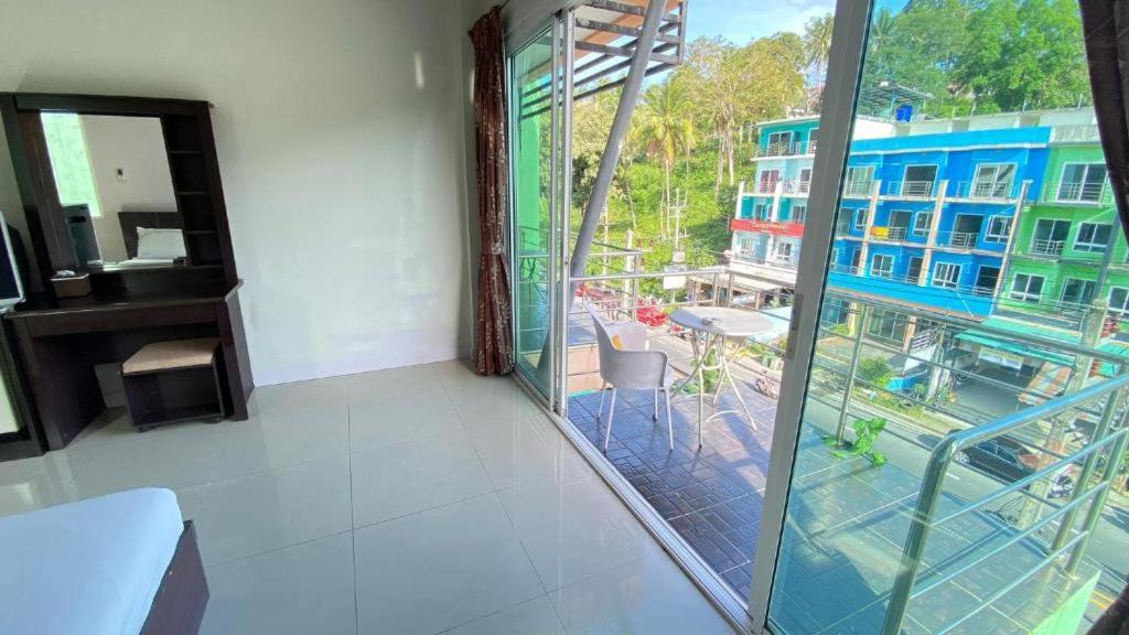 Sweet Dream Hotel Patong Phuket Экстерьер фото