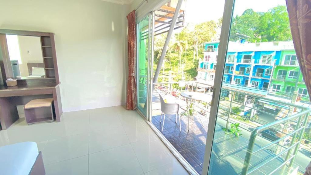 Sweet Dream Hotel Patong Phuket Экстерьер фото